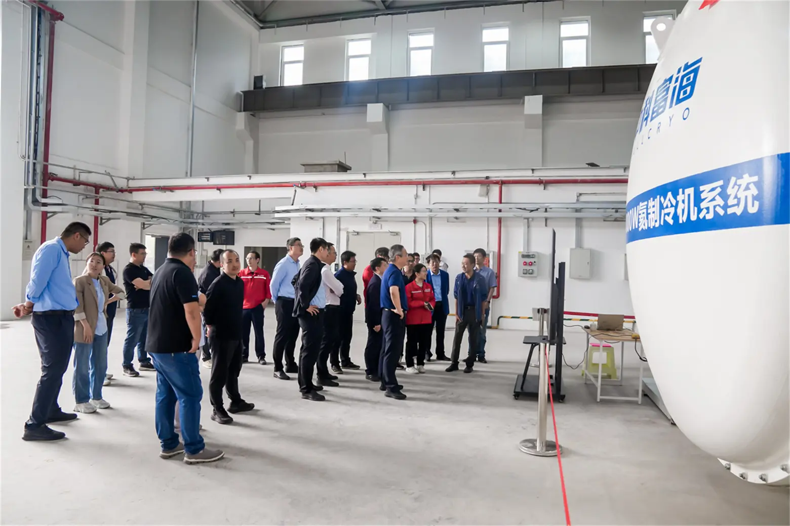  4000W@4.5K Helium Refrigerator  (4).jpg